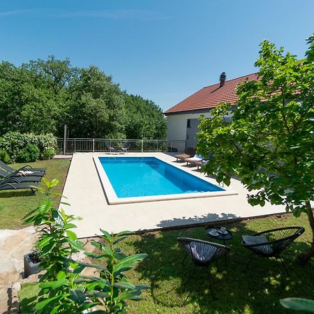 Apartments Srdanovic Omiš Eksteriør billede