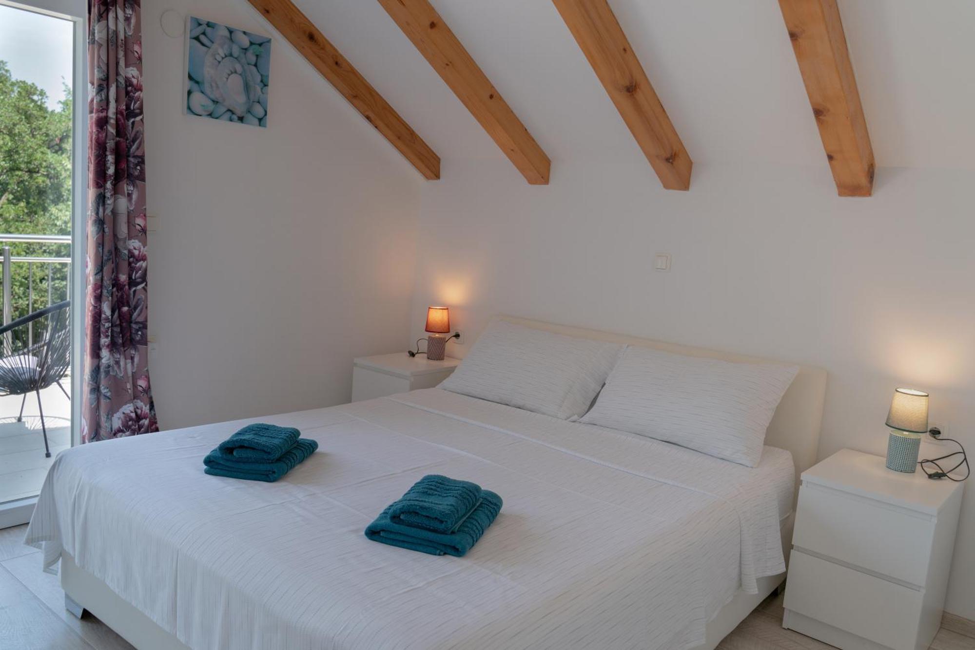 Apartments Srdanovic Omiš Eksteriør billede
