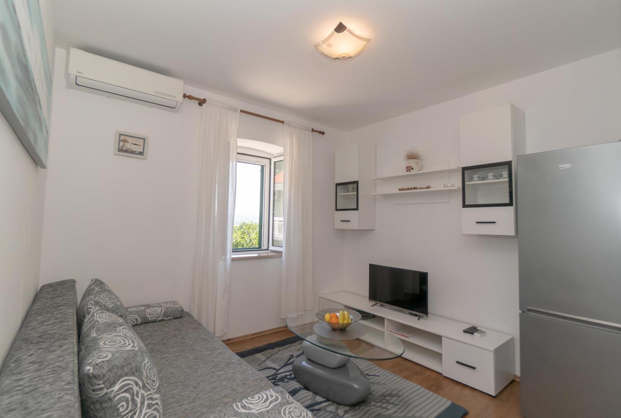 Apartments Srdanovic Omiš Eksteriør billede